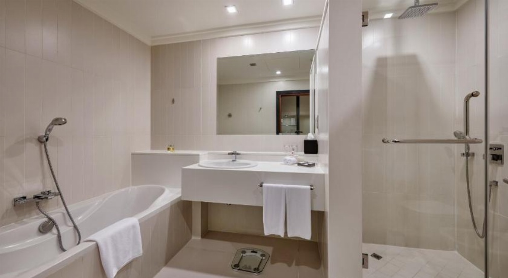 Millennium Airport Hotel Dubai Image 13