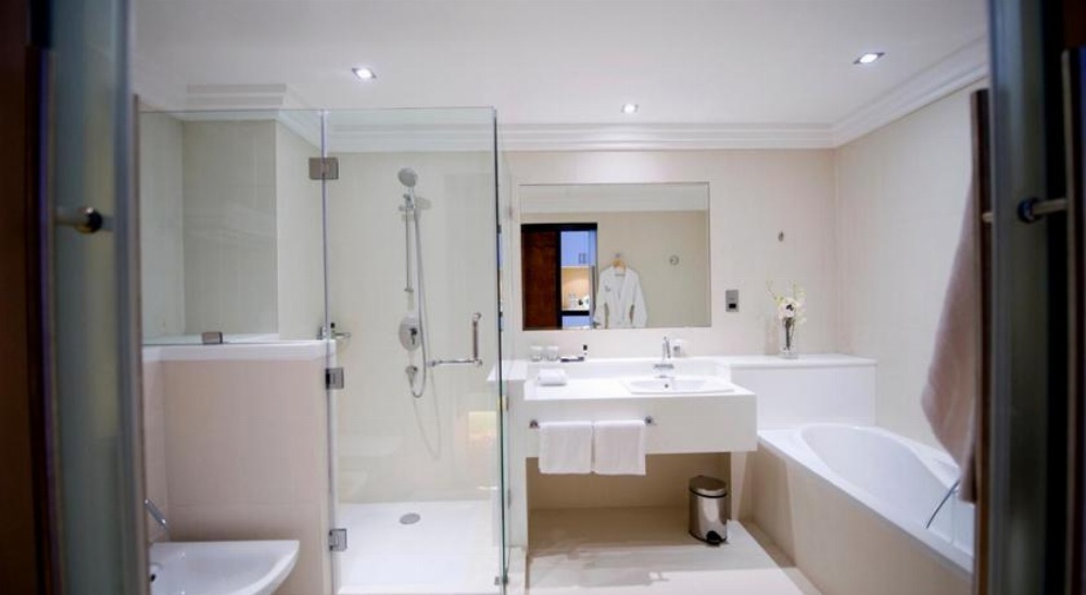 Millennium Airport Hotel Dubai Image 16
