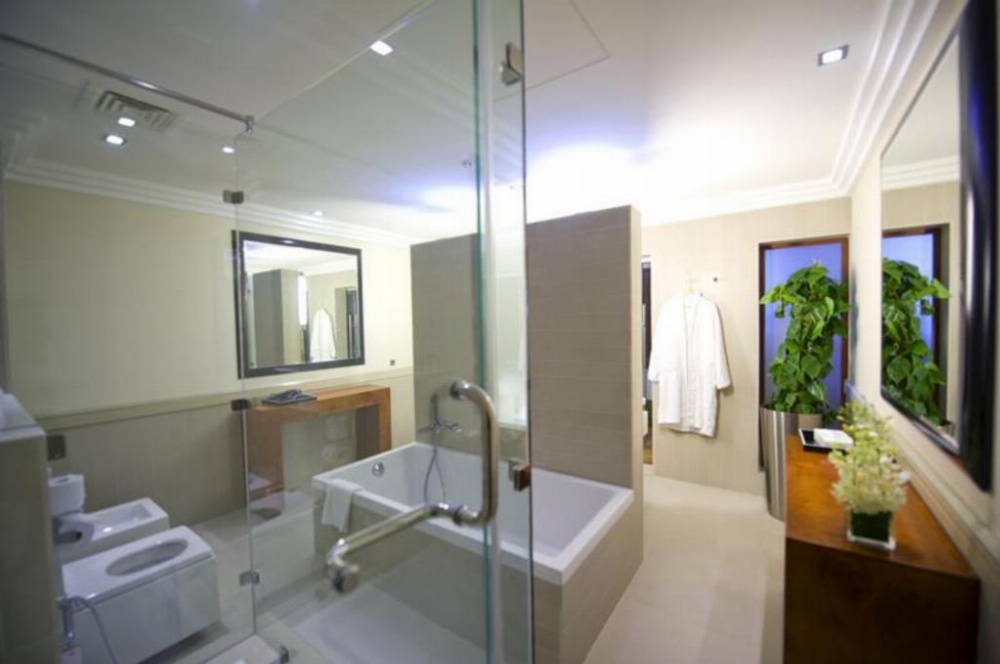 Millennium Airport Hotel Dubai Image 36