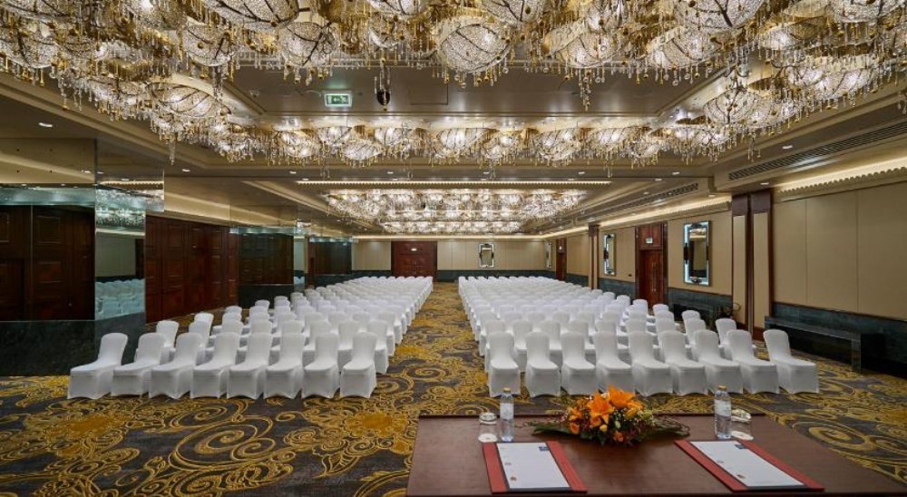 Millennium Airport Hotel Dubai Image 7
